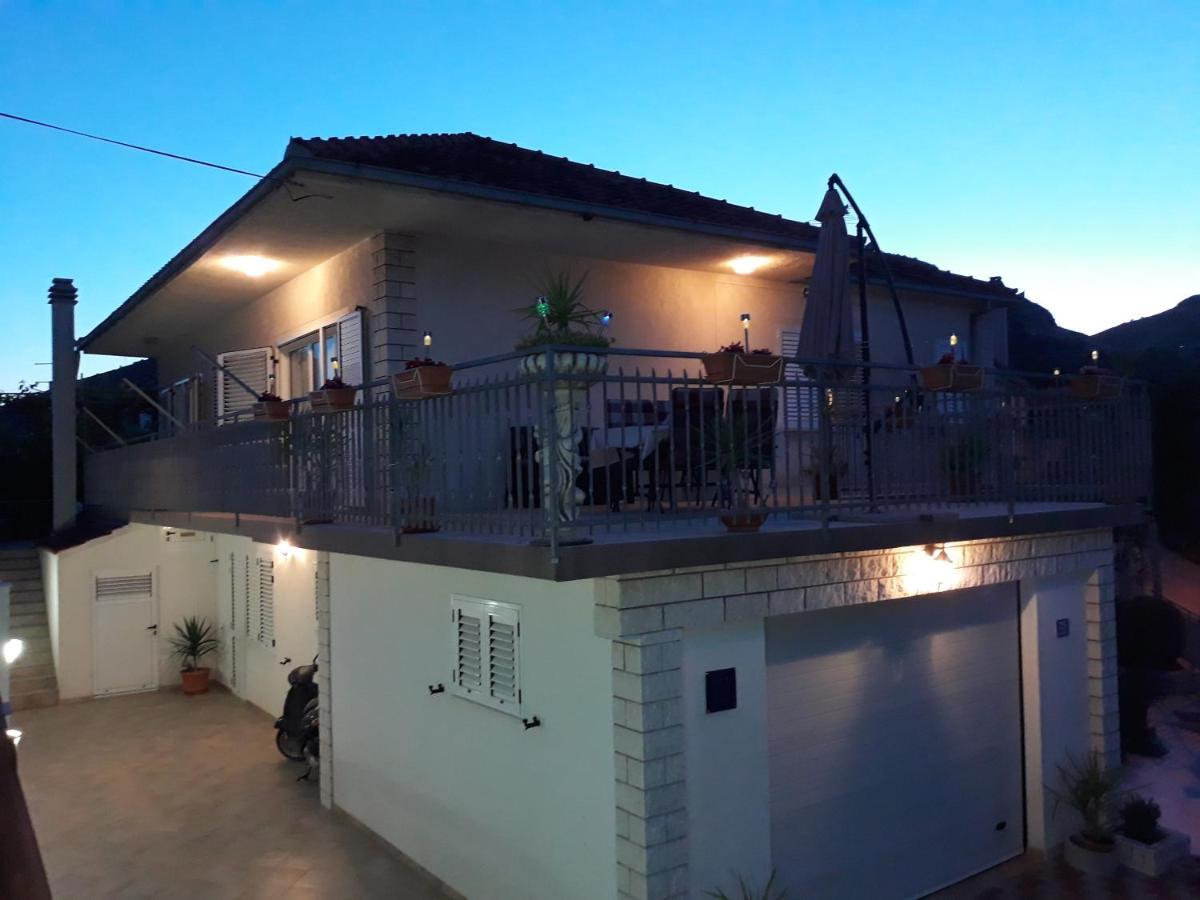 Quality Vila "Comfort" Trogir Exterior photo